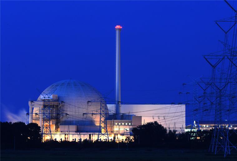 Klage gegen KKU-Rückbau zurückgezogen Im Jahr 2018 wurde die erste Genehmigung für den Rückbau des Kernkraftwerks Unterweser erteilt. Dagegen war Klage eingereicht worden.