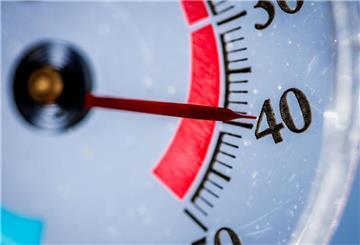 Thermometer misst knapp 40 Grad