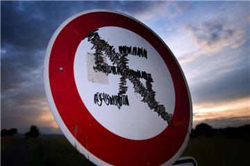 Im Landkreis Nienburg ist ein Bürgermeister nach rechtsextremen Anfeindungen zurückgetreten.


  