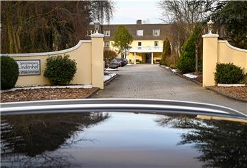 Im Langener Lindenhof-Heim an der Ziegeleistraße haben sich insgesamt 52 Bewohner und Mitarbeiter mit dem Coronavirus infiziert.
