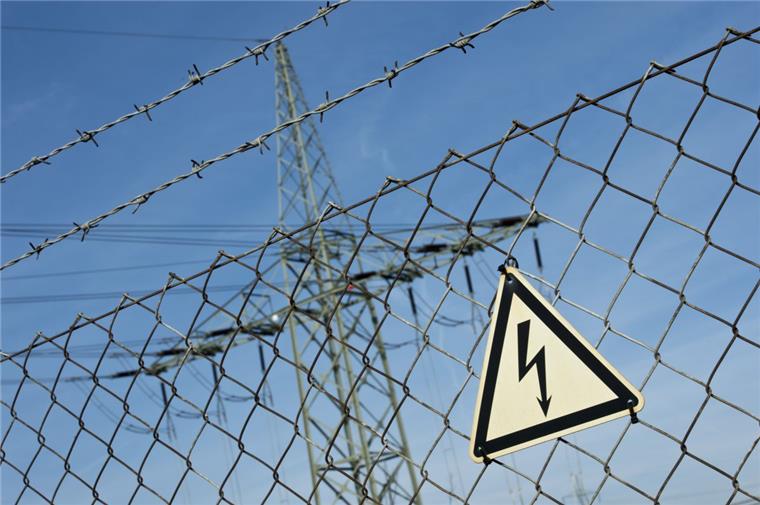 Rauch in Trafostation: Stromausfall in Speckenbüttel Im Norden von Bremerhaven ist am Donnerstagnachmittag teilweise der Strom ausgefallen.