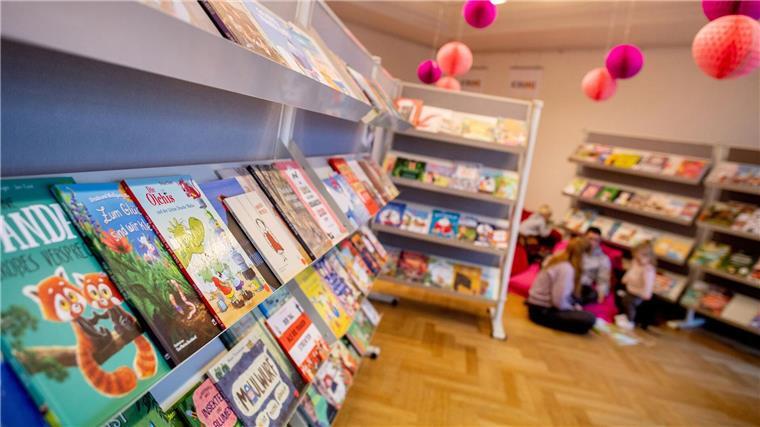 Oldenburger Kinder- und Jugendbuchpreis wird verliehen Im Rahmen der Messe wird der Oldenburger Kinder- und Jugendbuchpreis verliehen. (Archivfoto)
