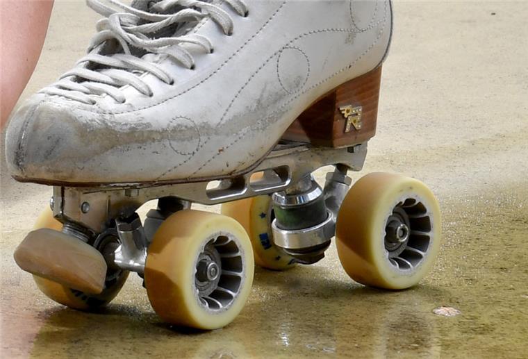 Bremerhavener Rollkunstläufer ganz stark in Lübeck Rollschuh