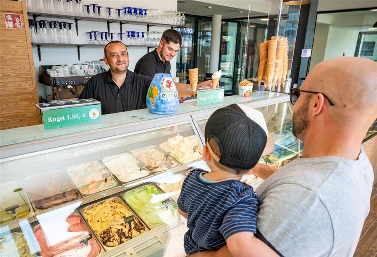 Café im Schaufenster Fischereihafen ist wieder geöffnet Amalfi