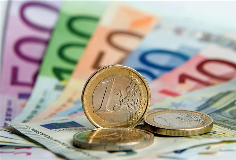 Kreis-Etat 2019 nun doch ausgeglichen Im September hatte der Haushalt noch 9 Millionen Miese ausgewiesen. Dann gab es eine Haushaltssperre.