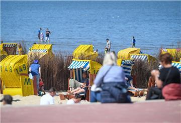 Im Sommer 2020 verzeichnete der Landkreis Cuxhaven trotz Corona kaum Rückgänge bei den Übernachtungszahlen. Besonders beliebt waren die Strände in Cuxhaven (Foto) und an der Wurster Küste.