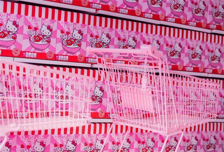 Im Supercandy Pop-Up Museum können Fans in eine Welt voller Hello Kitty eintauchen. (Foto Archiv)