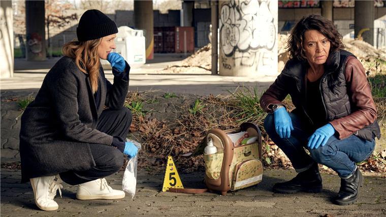Im „Tatort“-Krimi „Der Stelzenmann“ geht es gruselig zu.