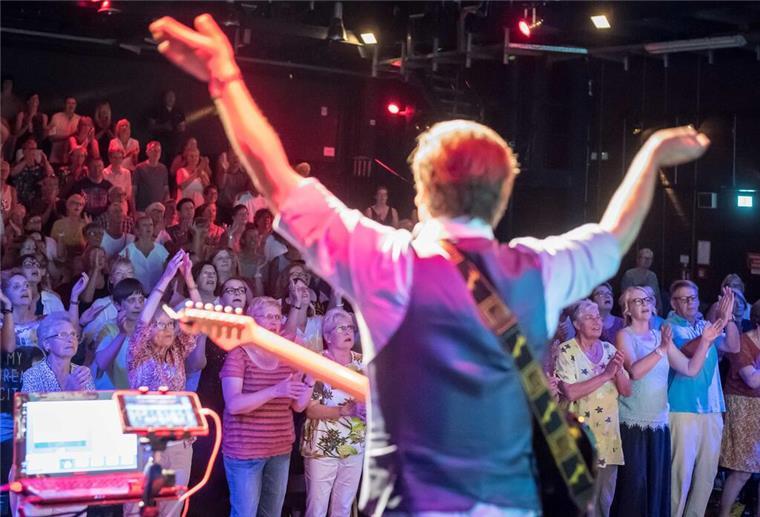 Das 43. Rudelsingen in Bremerhaven startet: Das müsst ihr dazu wissen Im Theater im Fischereihafen startet wieder das berühmte Rudelsingen.