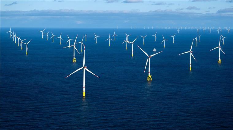 Rund acht Prozent mehr Windstrom aus der Nordsee Im vergangenen Jahr sind auf der Nordsee 20,8 Terawattstunden Windstrom produziert worden - rund acht Prozent mehr als im Jahr zuvor. (Archivbild)