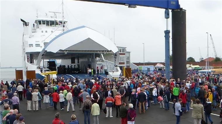 Cuxhaven: Fährt die Elbfähre ab Frühjahr wieder? Im vergangenen Jahr wurde die Verbindung mit der Elbfähre eingestellt.