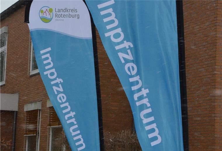 Im Zevener Impfzentrum wurden schon Tausende Bürger gegen Corona geimpft. Aber ohne bestimmte Ausweise und Unterlagen geht dort nichts.
