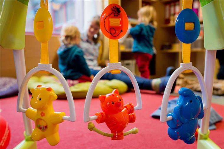 Erzieherinnen in Nordenham verzweifelt gesucht Immer mehr Eltern wollen für ihre Kinder einen Krippenplatz. Doch es fehlt an Erzieherinnen.