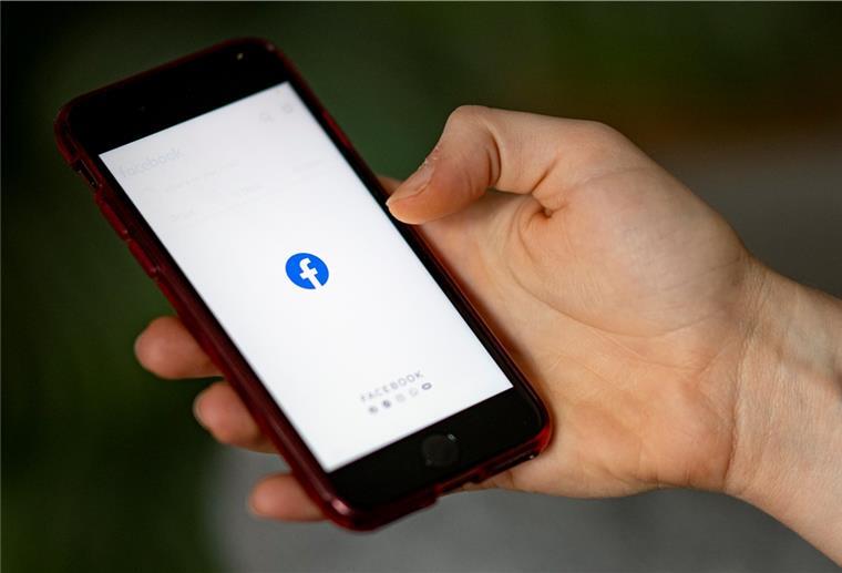 Workshop: Marketing über Social Media für Frauen Immer mehr Unternehmen nutzen Plattformen wie Facebook, um sich und ihre Produkte zu bewerben.