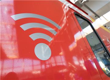Immer wieder Verbindungslücken im W-LAN und bei den mobilen Daten in den Zügen auf der Strecke zwischen Bremerhaven und Bremen.