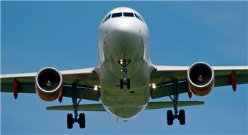 In Achim bei Bremen haben unbekannte Täter mit Laserpointern auf Flugzeuge gezielt.