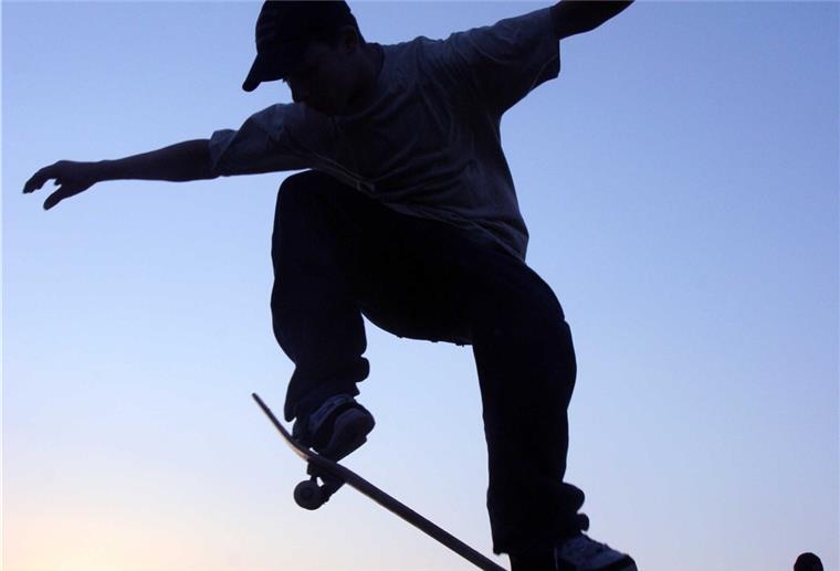 Baubeginn für Skaterpark in Brake noch im Januar In Brake können Skater bald wieder gekonnte Sprünge machen. Symbolfoto: dpa