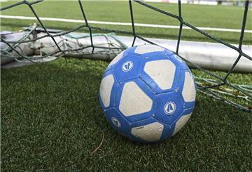 In Bremen gab es am Wochenende einen Angriff auf einen Amateurfußball-Schiedsrichter.