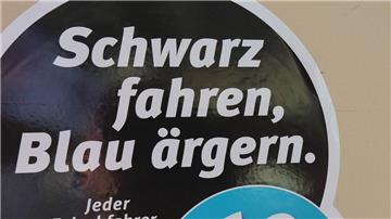 In Bremen hat die Bundespolizei einen Schwarzfahrer verhaftet.