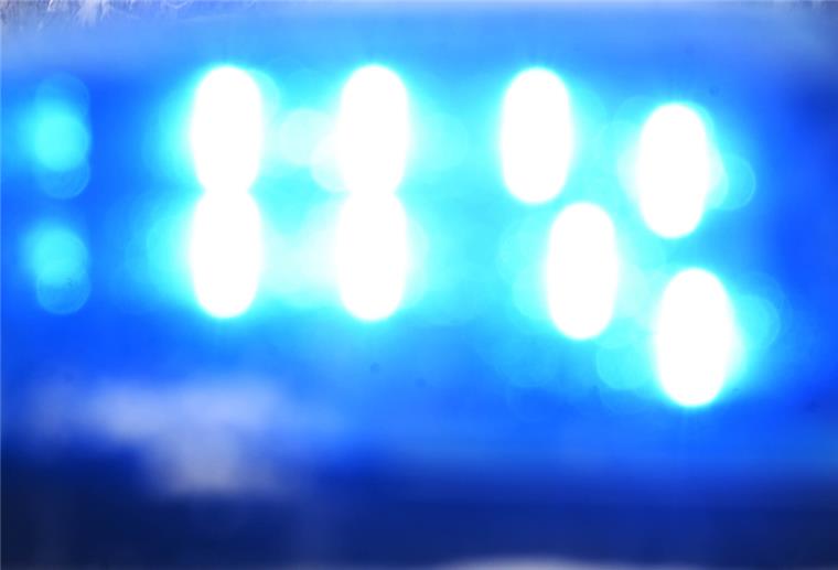 Bremen: Frau stirbt bei Kollision mit Straßenbahn In Bremen ist eine Frau tödlich verunglückt.