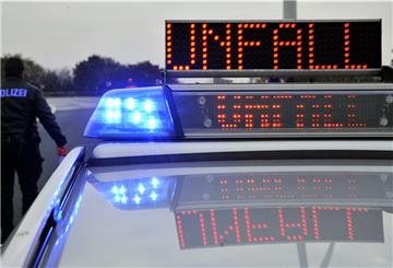 Blaulicht auf einem Polizeiwagen