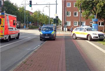 In Bremerhaven ist am Mittwochnachmittag ein Radfahrer zusammengebrochen und musste reanimiert werden.