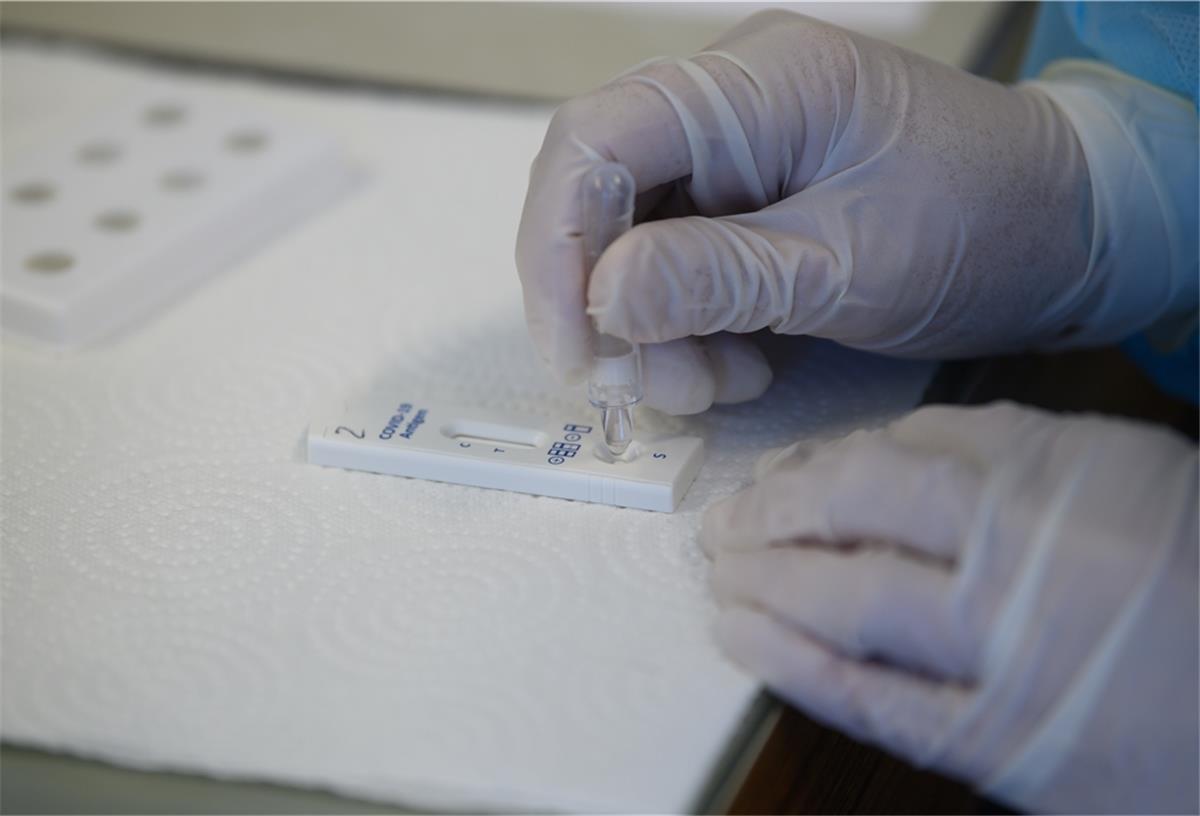 Corona: Bremerhaven meldet 14 Neuinfektionen In Bremerhaven sind 380 Menschen aktiv mit dem Coronavirus infiziert.