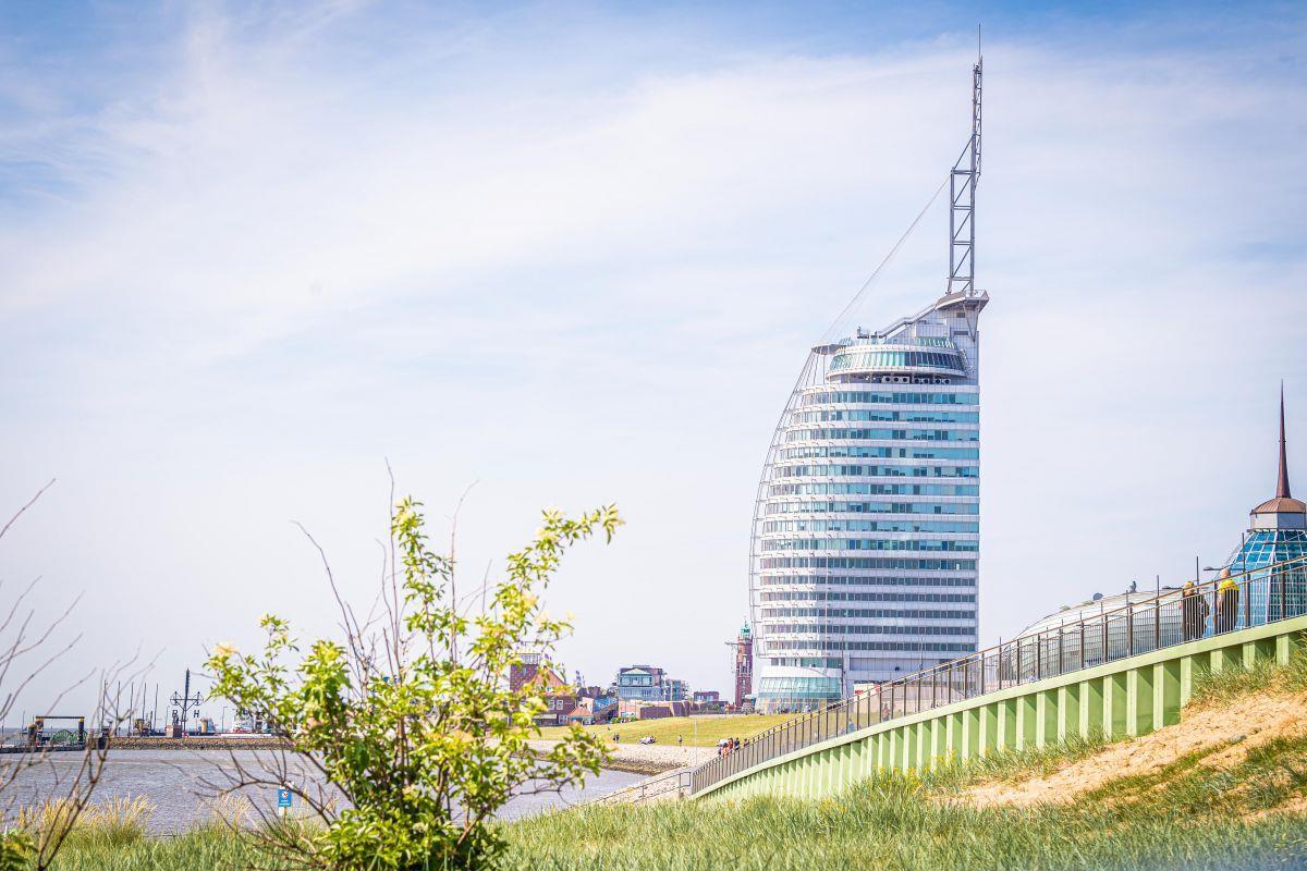 In Bremerhaven sollte man es am Wochenende sehr gut am Weserdeich aushalten können.