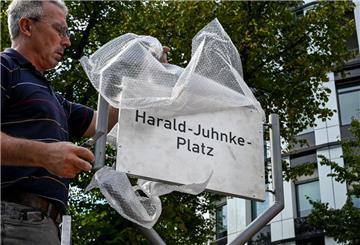In Charlottenburg gibt es jetzt einen Harald-Juhnke-Platz. 