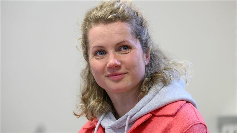 Gröschel zu „Herzkino“: Erster Dreh mit viel Körperkontakt In dem Erotikdrama „Verhängnisvolle Leidenschaft Sylt“ spielt Gröschel die verheiratete Polizistin Nina. (Archivbild)