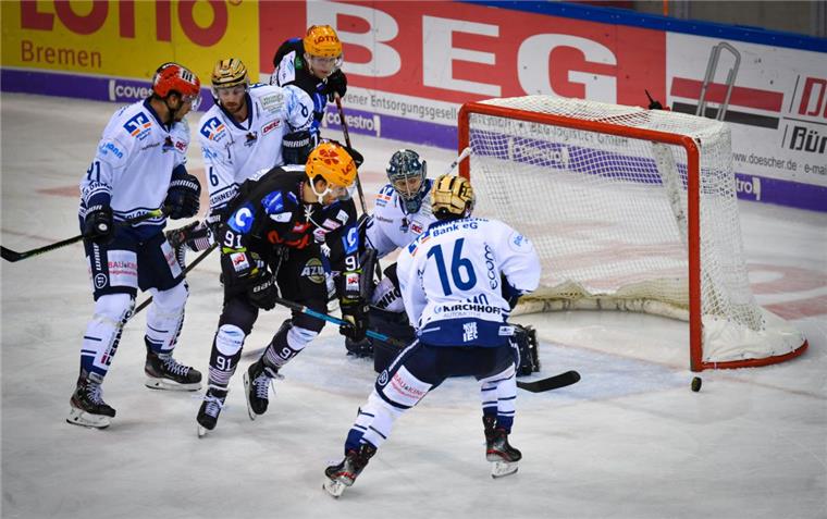 Fischtown Pinguins empfangen die Iserlohn Roosters In den Duellen zwischen den Pinguins und den Iserlohn Roosters geht es immer hoch her. Von acht Partien in der Eisarena Bremerhaven wurden fünf durch nur ein Tor entschieden.