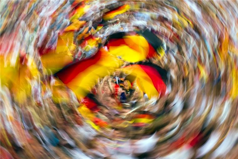 Ost-Blog: Das Fußball-WM-Tagebuch des Nordlichts Wolfgang Stephan In den kommenden Wochen dreht sich alles um den Ball - die Fußball-Weltmeisterschaft in Russland beginnt.