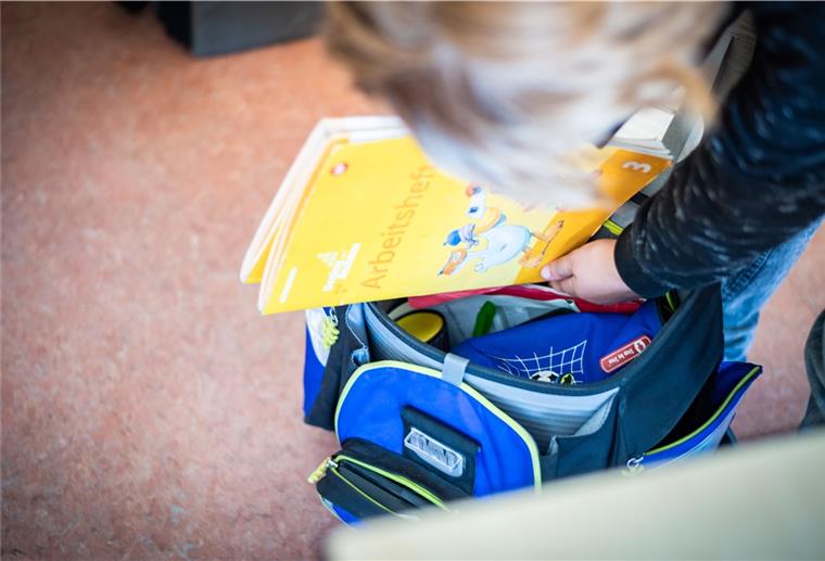 Bremerhaven: Lernferien gegen Corona-Bildungslücken In den Lernferien sollen Schüler Unterstützung bekommen. Wegen Corona konnte viel Präsenzunterricht nicht stattfinden.
