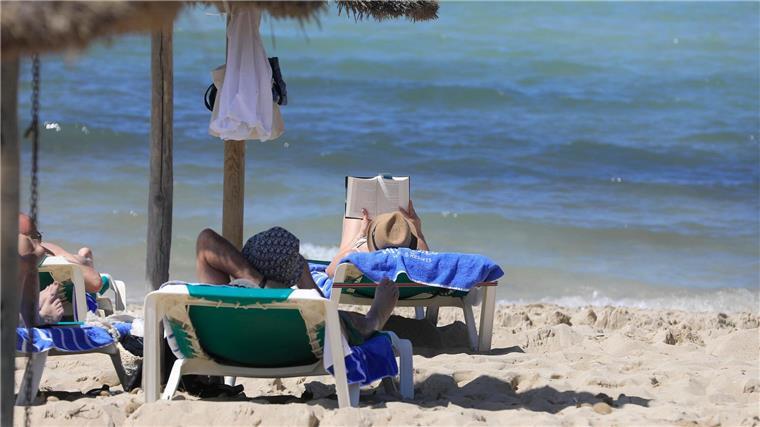 Tui: Das sind beliebtesten Reiseziele in den Osterferien In den Osterferien zieht es viele auf die „Lieblingsinsel der Deutschen“: Mallorca. (Archivbild)