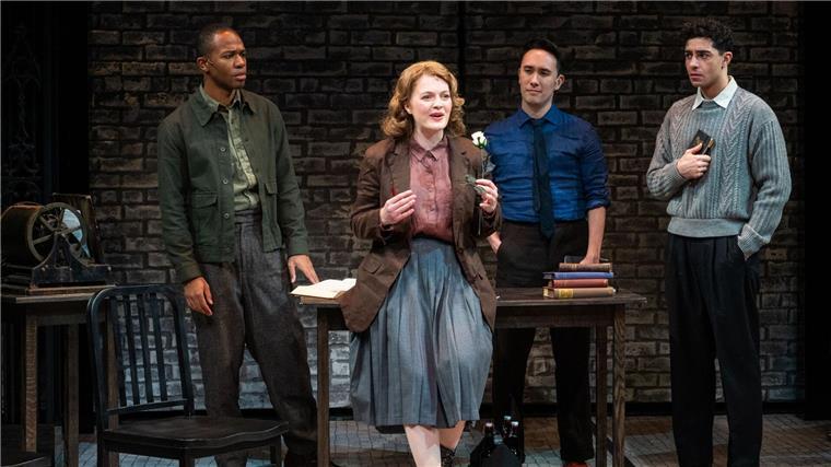 Und Sophie Scholl singt – Off-Broadway-Musical „White Rose“ In den USA gibt es eine neue Musical-Inszenierung zu der NS-Widerstandsbewegung „Die Weiße Rose“.