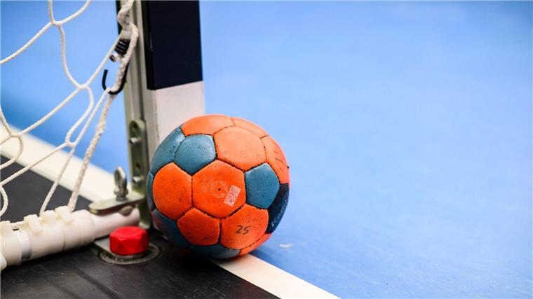 Nach DHB-Urteil: Termin für Wiederholungsspiel noch offen In der 2. Handball-Bundesliga muss die Partie zwischen TuSEM Essen und dem Dessau-Roßlauer HV wiederholt werden.
