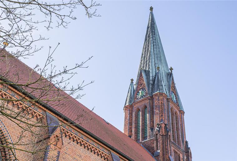 Blick auf den Turm der Christuskirche in Geestemünde