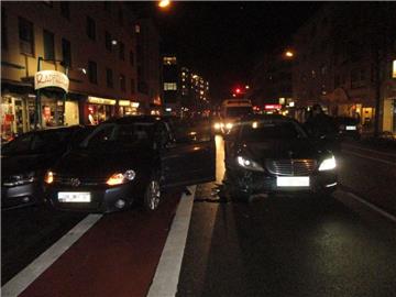 In der Grashoffstraße in Bremerhaven-Geestemünde hat es am Donnerstagnachmittag gekracht.