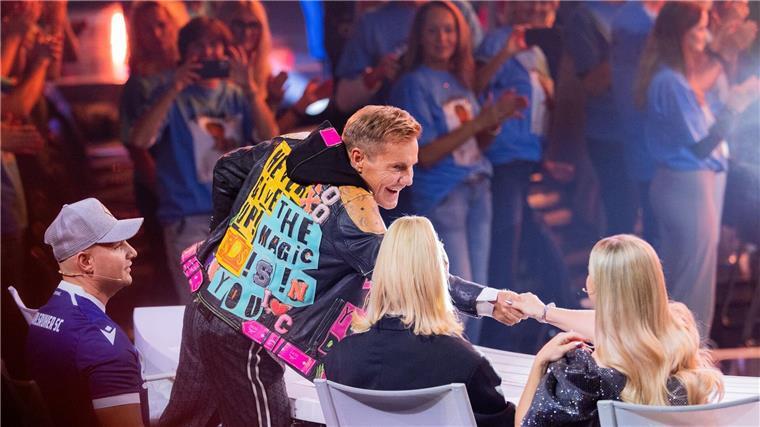 In der Jury: Pietro Lombardi, Dieter Bohlen, Loredana und Beatrice Egli.