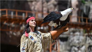Vorverkauf für Karl-May-Spiele 2026 gestartet In der Saison 2026 wird Alexander Klaws zum sechsten Mal den Apachenhäuptling Winnetou bei den Karl-May-Spielen in Bad Segeberg spielen. (Archivbild)
