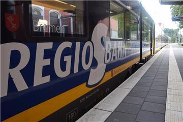 In der Zeit von Januar bis Juli sollten die Züge der Nordwestbahn auf der Strecke Nordenham-Bremen insgesamt 562 008 Kilometer zurücklegen. Doch tatsächlich konnten davon 7960 Kilometer nicht bedient werden.