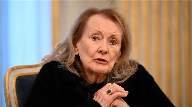 Literatur-Highlights im Spätsommer und Herbst In „Die Besessenheit“ (Erscheinungstermin 18. August) erzählt Annie Ernaux von einer Protagonistin, die von Eifersucht übermannt wird, als ihr Ex-Partner eine neue Liebe findet. (Archivbild)