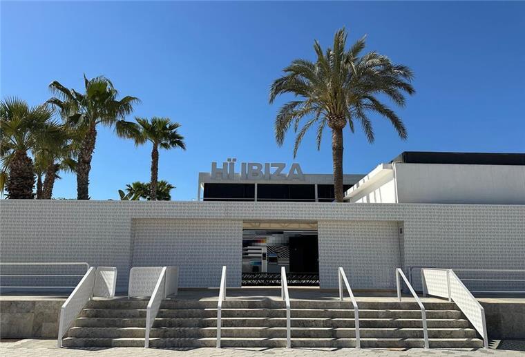 Das sind die besten Clubs in Deutschland und der Welt In diesem Jahr steht zum vierten Mal in Folge das „Hï Ibiza“ auf dem ersten Platz des „DJ Mag“-Top-100-Clubs-Rankings. (Archivbild)