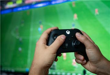 In Düring treten im Januar die besten eFootball-Teams aus dem Cuxland gegeneinander an.