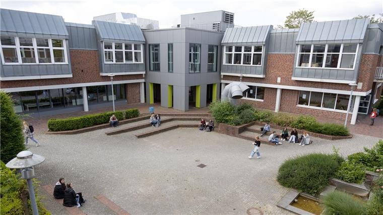 Minister will Gespräche über Zukunft der Uni Vechta führen In einem Brief fordern Vertreter aus der Region Vechta Niedersachsens Wissenschaftsminister Falko Mohrs auf, die Führungsfrage an der Uni Vechta zu klären. (Archivbild)