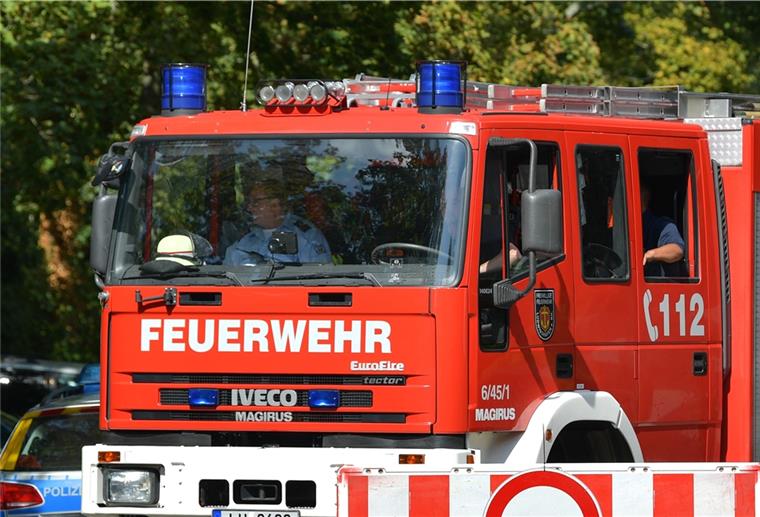 Haus in Nordenham nach Küchenbrand vorerst unbewohnbar In einem Einfamilienhaus an der Heiligenwiehmstraße in Einswarden hat es am Mittwochvormittag gebrannt. Die Bewohner erlitten keinen Schaden.