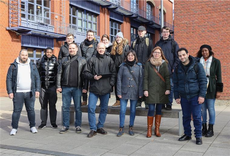 Bremerhaven: Studierende erstellen App für erlebbare Wissenschaft Studierende der Hochschule Bremerhaven haben eine App erarbeitet, die Wissenschaft erlebbar macht.