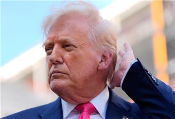 In einem Statement an mehrere US-Medien zeigte sich eine Sprecherin des Weißen Hauses erzürnt über eine Folge der US-Serie „South Park“. Darin wird Trump parodiert.