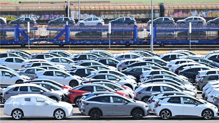 VW trotzt den schwierigen Automärkten - Audi schwächer In Europa verkaufte der Konzern mit allen Marken fast drei Viertel mehr Batterieelektrofahrzeuge. (Archivbild)