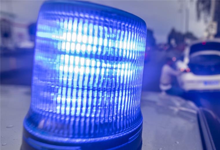 Großfamilien prügeln sich auf Straße in Eystrup In Eystrup haben sich zwei Großfamilien eine Schlägerei geliefert.